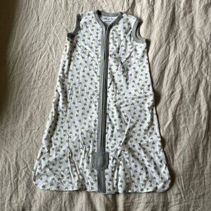 NWT Burt's Bees Baby White Sleep Sack with Yellow Bee Print and Gray Trim
